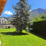 La Maison De Chantal