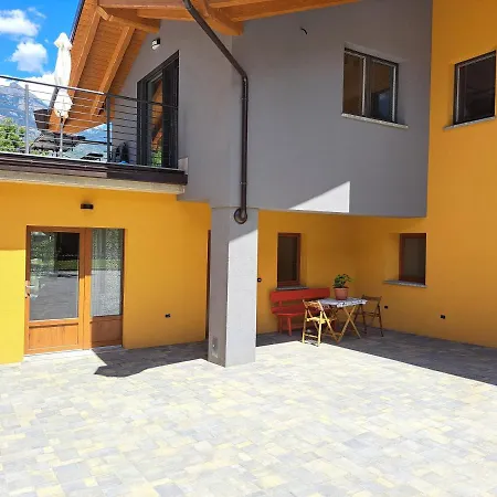 La Maison De Chantal 1 Apartment Fenis